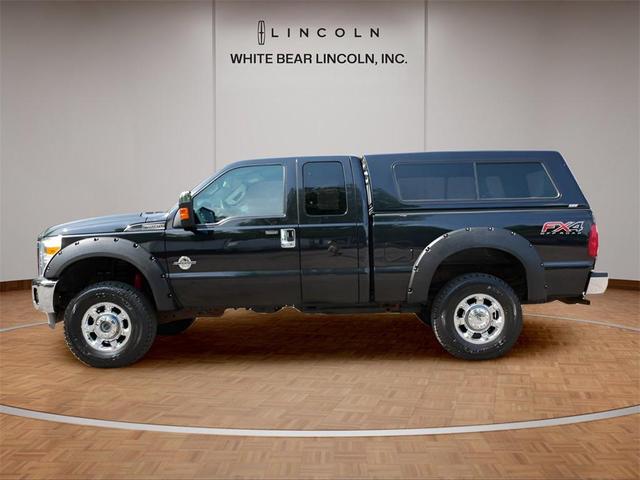Photo of 2015 Tuxedo Black Metallic Ford F-350