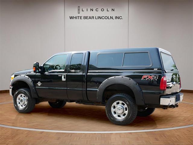 Photo of 2015 Tuxedo Black Metallic Ford F-350