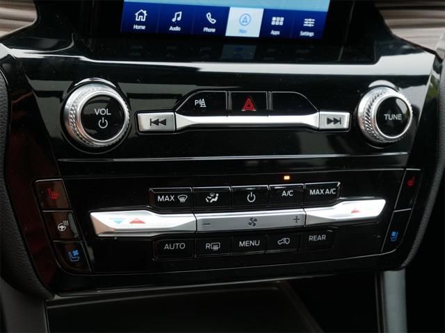 Photo of 2024 Agate Black Metallic Ford Explorer