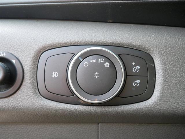 Photo of 2022 Oxford White Ford Transit-350