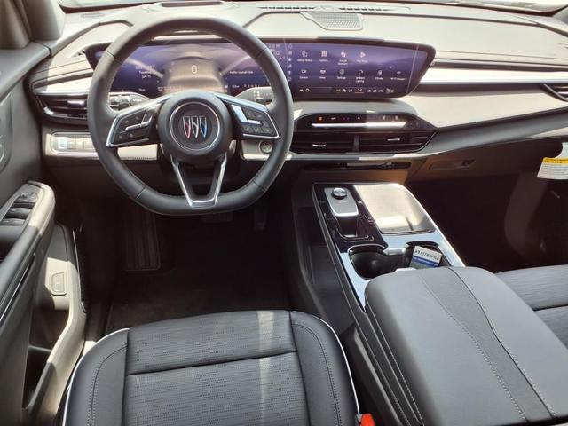 Photo of 2025 Summit White Buick Enclave