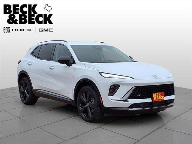 Photo of 2025 Summit White Buick Envision