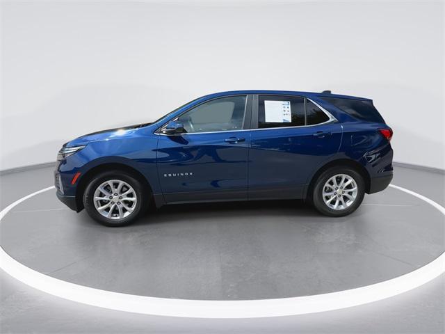 Photo of 2022 Blue Glow Metallic Chevrolet Equinox