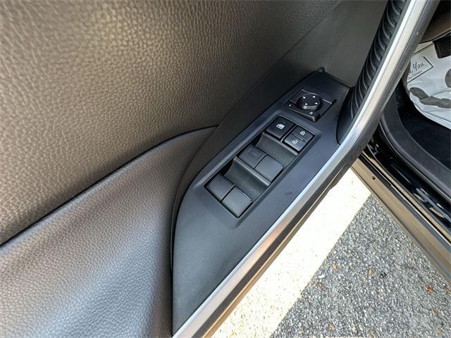 Photo of 2024 Midnight Black Metallic Toyota RAV4