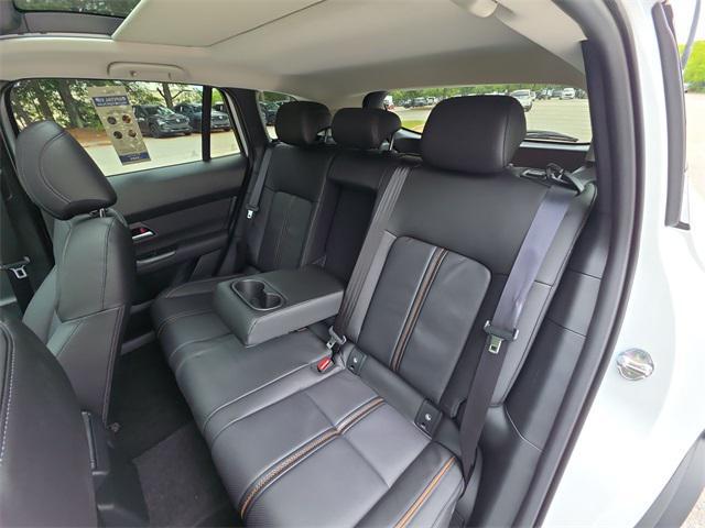 Photo of 2025 wind chill pearl Mazda CX-50 Hybrid