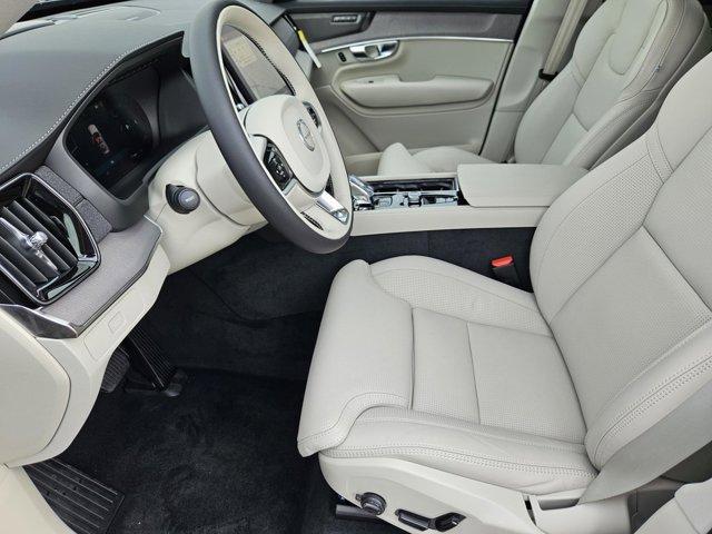 Photo of 2026 Black Volvo XC90
