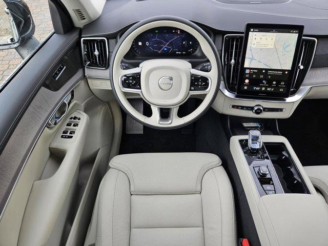 Photo of 2026 Black Volvo XC90