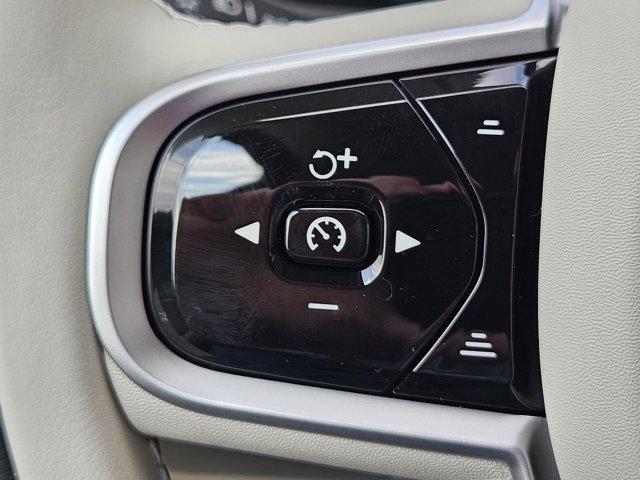Photo of 2026 Black Volvo XC90
