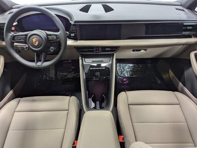 Photo of 2025 Frozen Blue Metallic Porsche Macan
