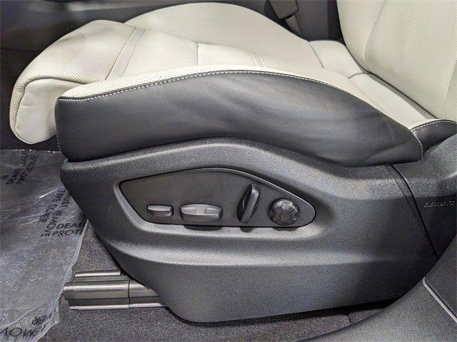 Photo of 2024 Chromite Black Metallic Porsche Cayenne