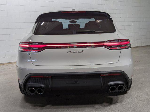 Photo of 2025 Chalk Porsche Macan