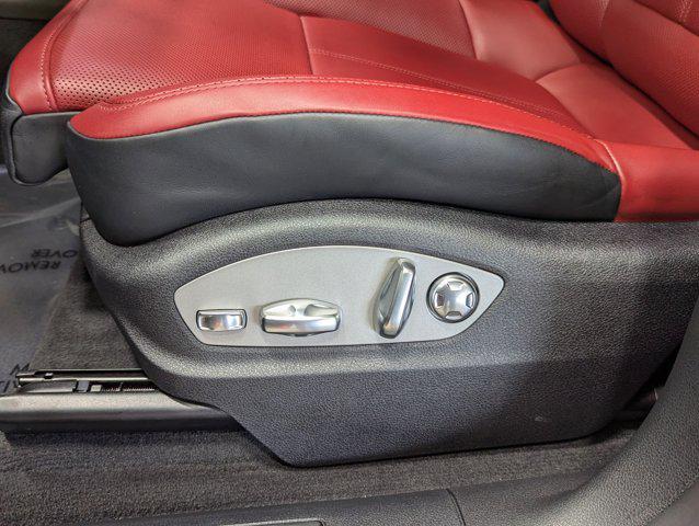 Photo of 2025 Chalk Porsche Macan