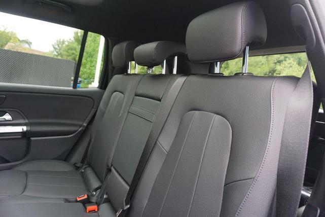 Photo of 2025 Night Black Mercedes-Benz GLB 250