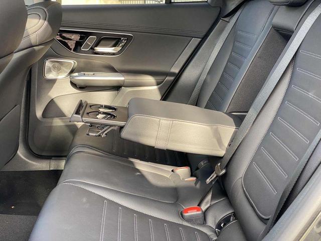 Photo of 2025 Grey Mercedes-Benz GLC 300