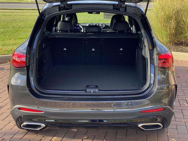 Photo of 2025 Grey Mercedes-Benz GLC 300