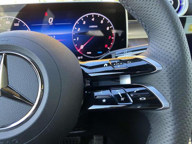 Photo of 2025 Grey Mercedes-Benz GLC 300