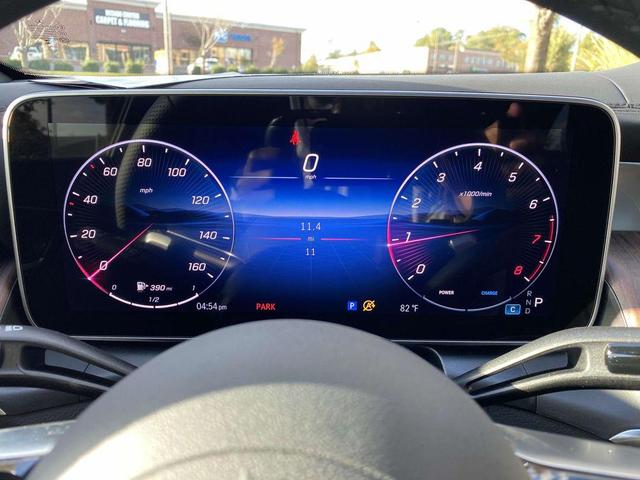 Photo of 2025 Grey Mercedes-Benz GLC 300