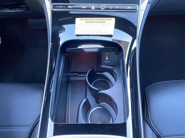 Photo of 2025 Black Mercedes-Benz GLC 300