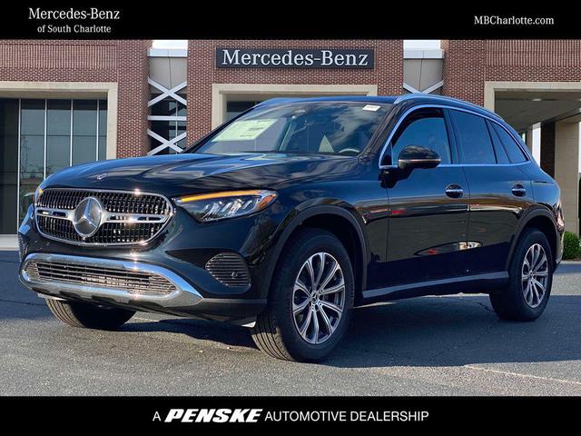 Photo of 2025 Black Mercedes-Benz GLC 300