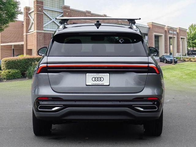 Photo of 2024 Gray Metallic Lincoln Nautilus