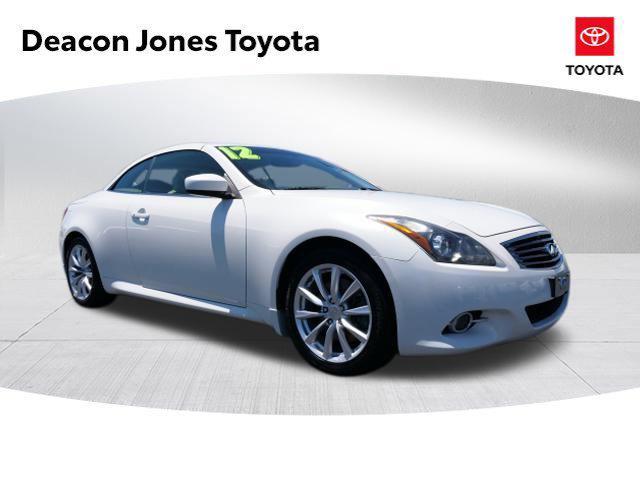 2012 Infiniti G37