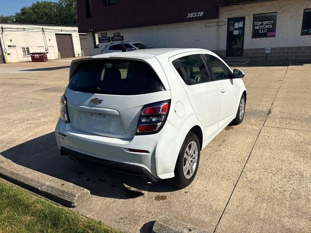 Photo of 2017 WHITE Chevrolet Sonic