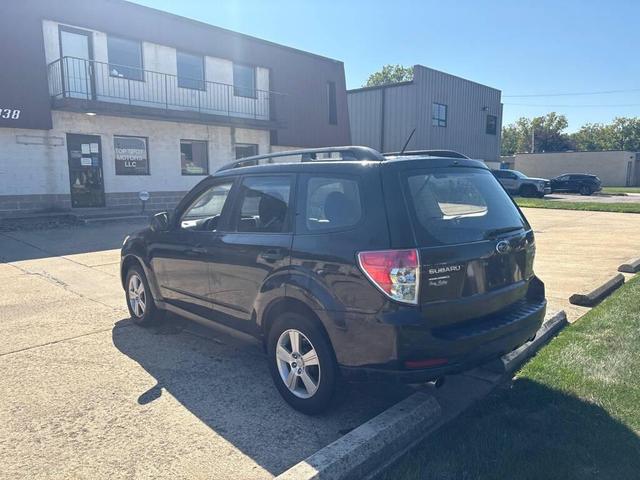 Photo of 2012 BLACK Subaru Forester