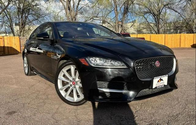 2017 Jaguar XF