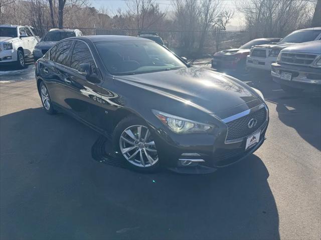 2015 Infiniti Q50