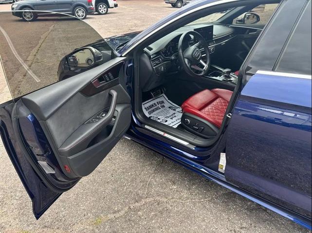 Photo of 2022 Blue Audi S5