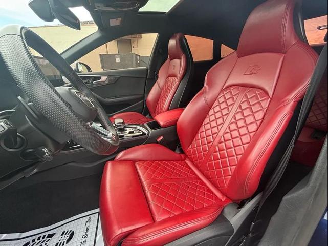 Photo of 2022 Blue Audi S5