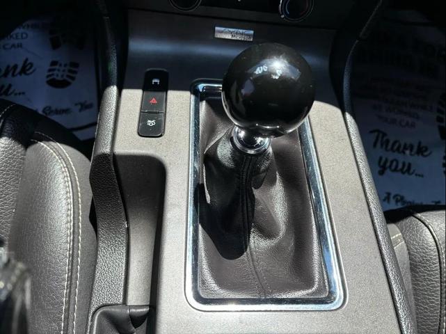 Photo of 2011 Ebony Ford Mustang