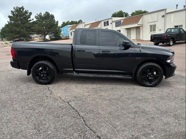 Photo of 2015 Brilliant Black Crystal Pearlcoat RAM 1500