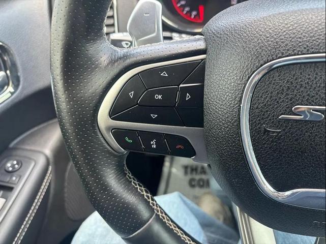 Photo of 2018 Octane Red Pearlcoat Dodge Durango