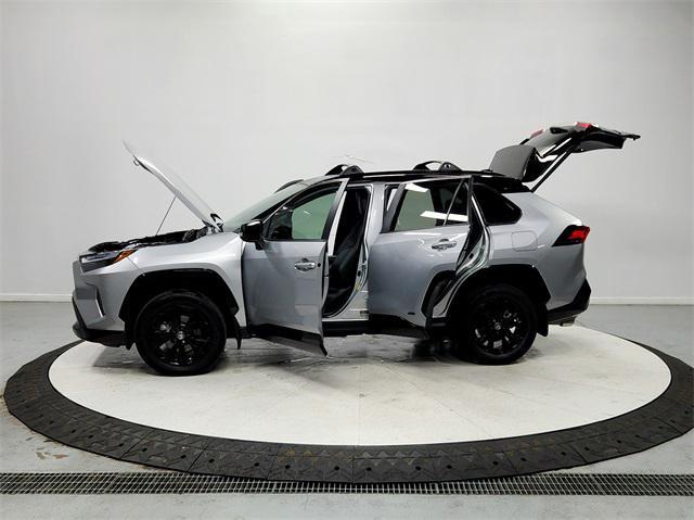 Photo of 2024 Silver Sky Metallic/Midnight Black Metallic Toyota RAV4 Hybrid