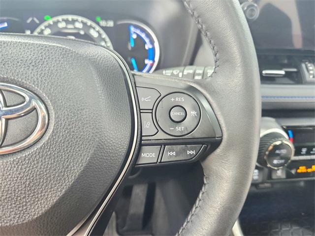 Photo of 2024 Silver Sky Metallic/Midnight Black Metallic Toyota RAV4 Hybrid