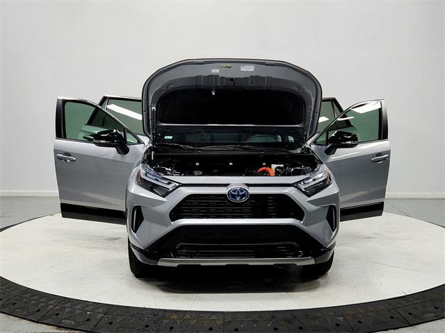 Photo of 2024 Silver Sky Metallic/Midnight Black Metallic Toyota RAV4 Hybrid