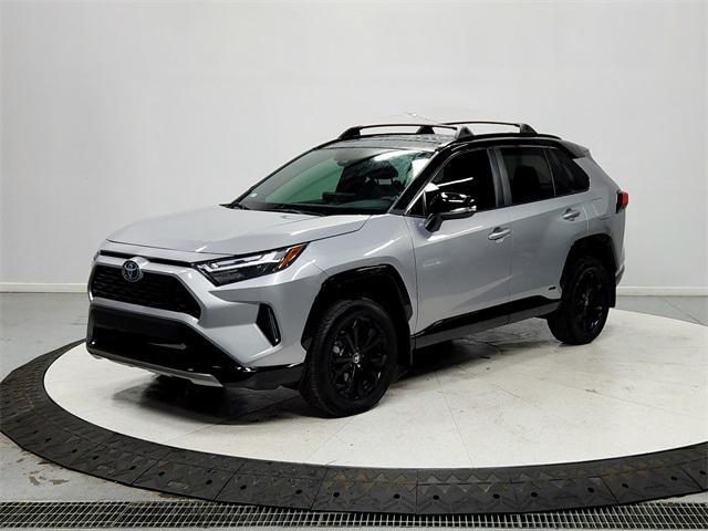 Photo of 2024 Silver Sky Metallic/Midnight Black Metallic Toyota RAV4 Hybrid