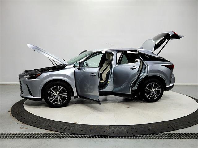 Photo of 2024 Iridium Lexus RX 350