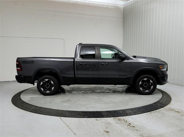 Photo of 2019 Granite Crystal Metallic Clearcoat RAM 1500