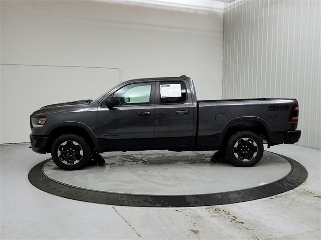Photo of 2019 Granite Crystal Metallic Clearcoat RAM 1500