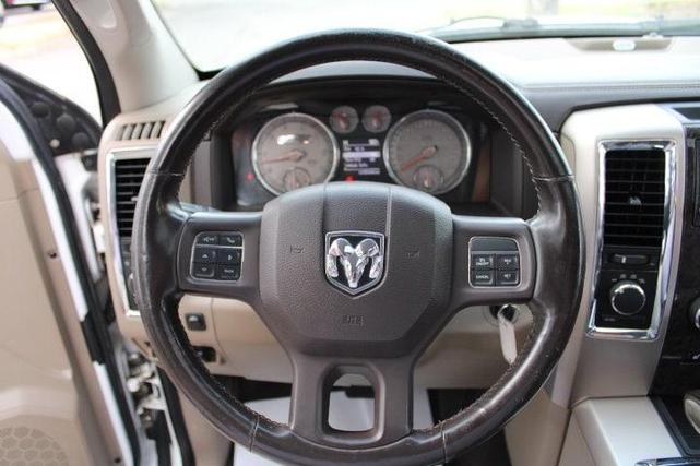 Photo of 2012 Bright White RAM 1500