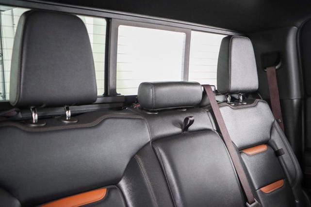 Photo of 2023 Gray GMC Sierra 1500