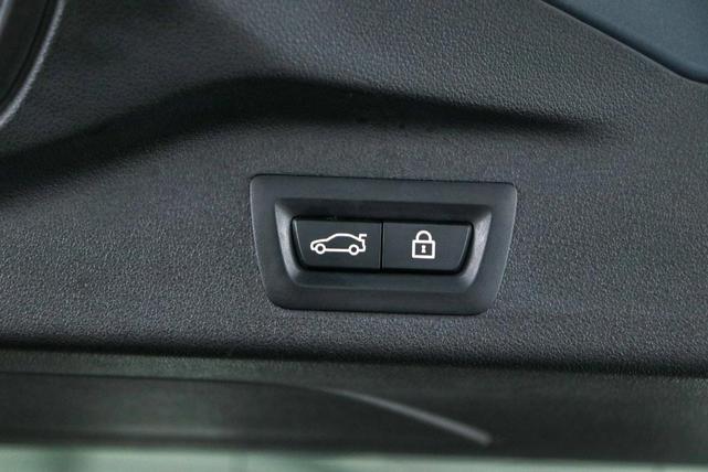 Photo of 2023 Gray Metallic BMW X7