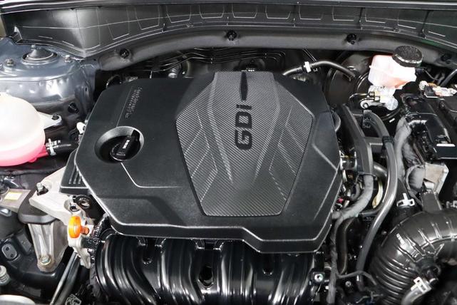 Photo of 2022 Gray Kia Sorento