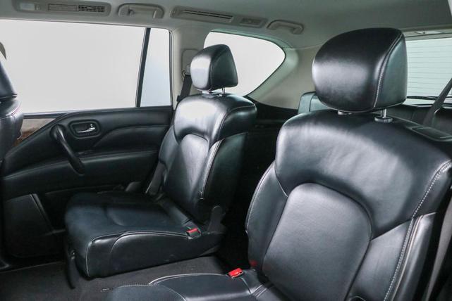 Photo of 2018 Black INFINITI QX80