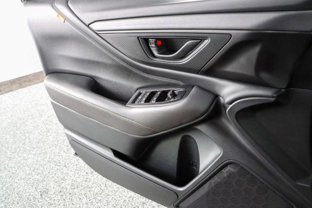 Photo of 2024 Crystal Black Silica Subaru Outback