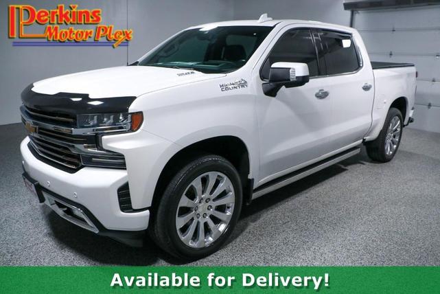 Photo of 2021 White Chevrolet Silverado 1500