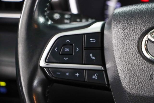 Photo of 2022 Purple Toyota Highlander