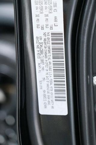 Photo of 2020 Black Jeep Compass